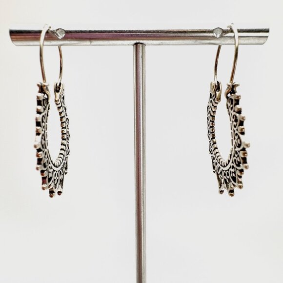 VTG Sterling Silver 925 Intricate Scroll Hoop Dangle Earrings Size 1.5" Length - Picture 1 of 11